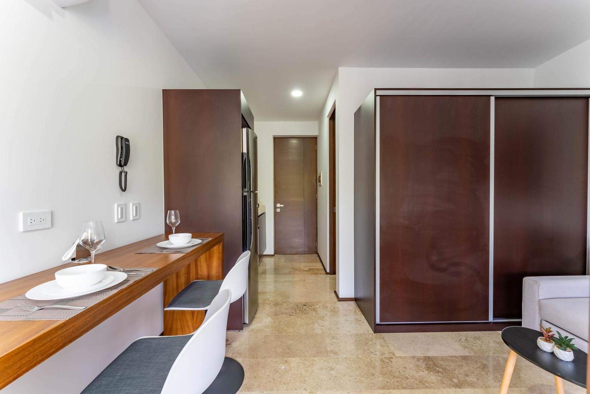 Menesse Apartments Tulum Eksteriør billede